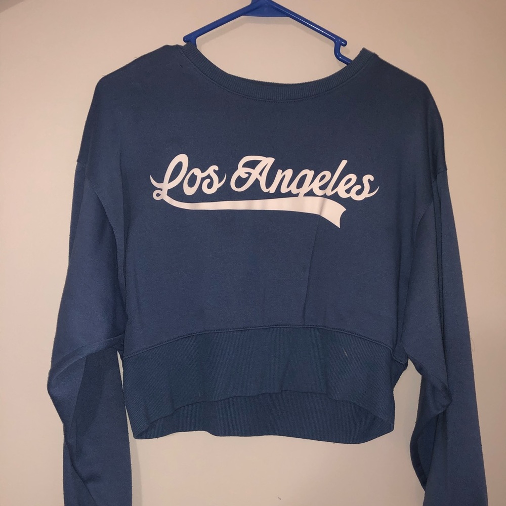 Cropped Graphic Jumper in Blue